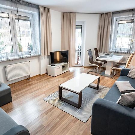 Apartamenty Sun & Snow Nad Potokiem Криниця-Здруй Екстер'єр фото